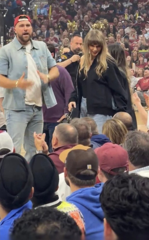 Watch moment Travis Kelce got emotional at the game when he and Taylor Swift arrived courtside for Knicks vs Cavaliers in Cleveland, wanted to sit but was stopped from sitting immediately due to the overwhelming reaction and moment from the crowd