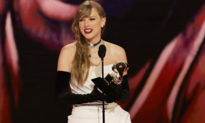 Swifties CONVINCED Taylor is gearing up for major announcement after wearing the same clock necklace she wore to the Grammys ️